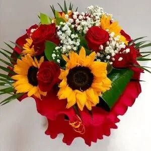 Envio y venta de flores ,rosas, plantas,arreglos florales ,regalos y desayunos a domicilio con delivery gratis en la Ciudad Autonoma de Buenos Aires y con costo de env�o en localidades del Gran Buenos Aires asi como delivery de flores y plantas a trav�s de florerias asociadas en todas las provincias de la Argentina, Buenos Aires, la Pampa, Tucuman, La Rioja, R�o Negro, Entre Rios, Corrientes, Misiones, Neuquen, Chubut, Tierra del Fuego, Santa Cruz, San Luis, Mendoza, Cordoba, Jujuy, Formosa, Santiago del Estero, Salta, Chaco, Catamarca ,San Juan, y ademas realizamos el delivery de flores ,coronas,palmas , plantas y regalos a todas las ciudades de Argentina, Mar del Plata, C�rdoba, Buenos Aires, con cargo en Santa Rosa, La Plata, Bella Vista, Neuquen, Pilar, Paran�, Posadas, Resistencia, Cipolleti y mas de 300 ciudades y localidades en todo el territorio de nuestro pa�s, asi como tambien tenemos la posibilidad de enviar flores a casi todo el mundo en cuestion de horas